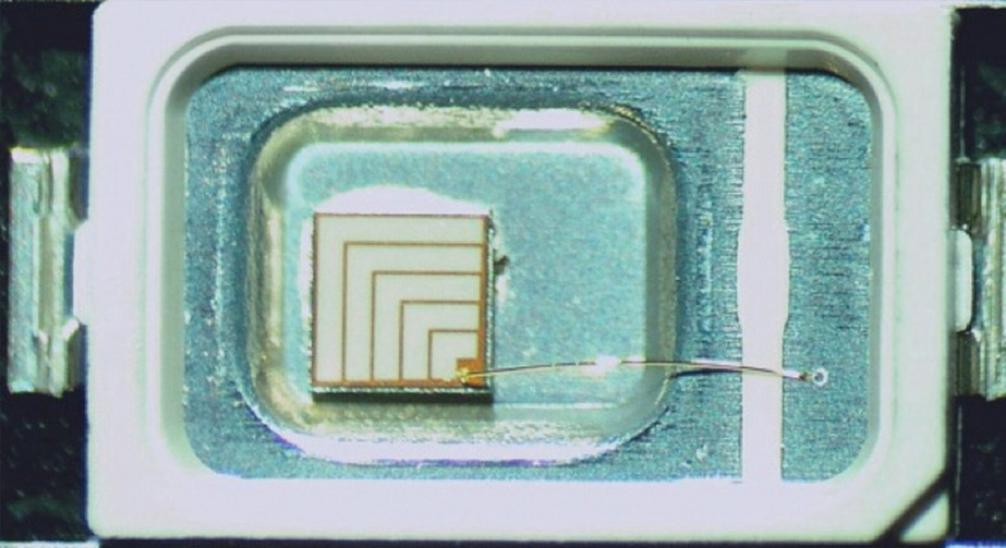 半导体激光器封装免费正能量网站www正能量清洗工艺